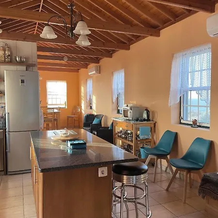 Dream By The Sea * Madalena (Azores)