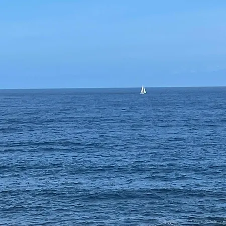 Dream By The Sea * Madalena (Azores)